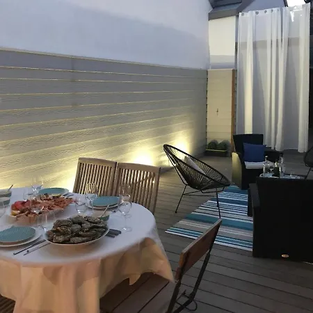 Moulleau Jolie Maison De Avec 3 Et Patio * 阿卡雄